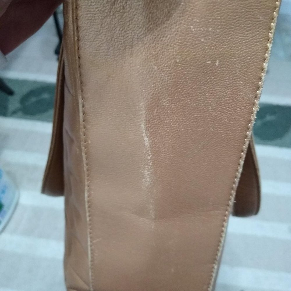 CHANEL Gold Chocolate Bar Tote Bag - Picture 11 of 13